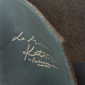 Genuine Leather Bill Presenter